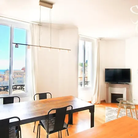 3 Bedrooms With Sea View - 4 Min Palais & Beaches Apartment