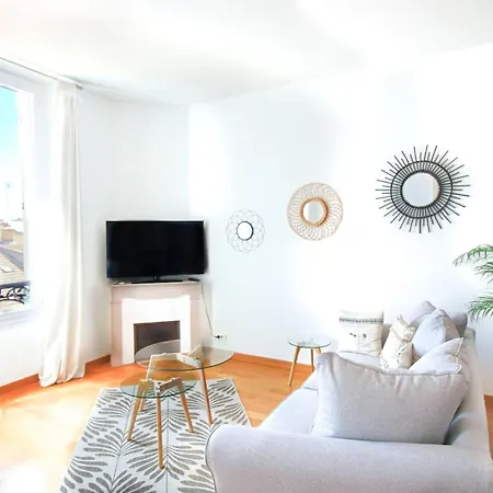 3 Bedrooms With Sea View - 4 Min Palais & Beaches Apartment