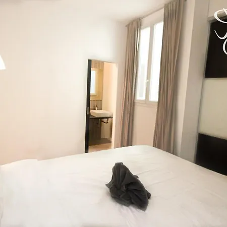 3 Bedrooms With Sea View - 4 Min Palais & Beaches Apartment *