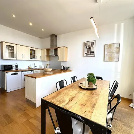3 Bedrooms With Sea View - 4 Min Palais & Beaches Apartment